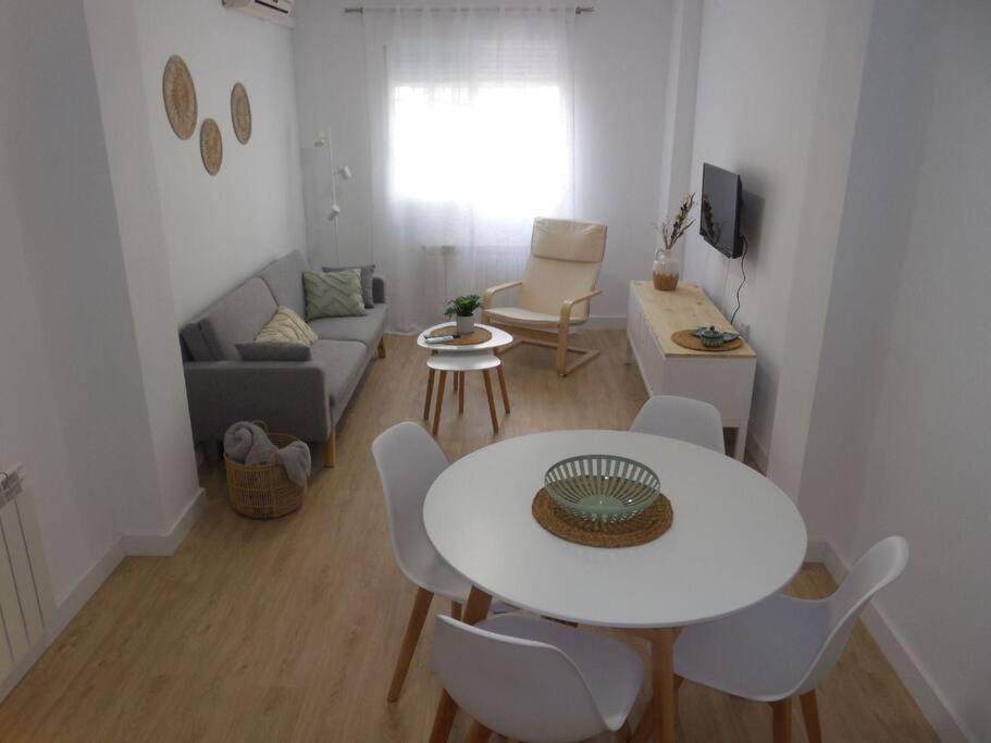 Precioso Piso De 2 Habitaciones Армиля Екстериор снимка
