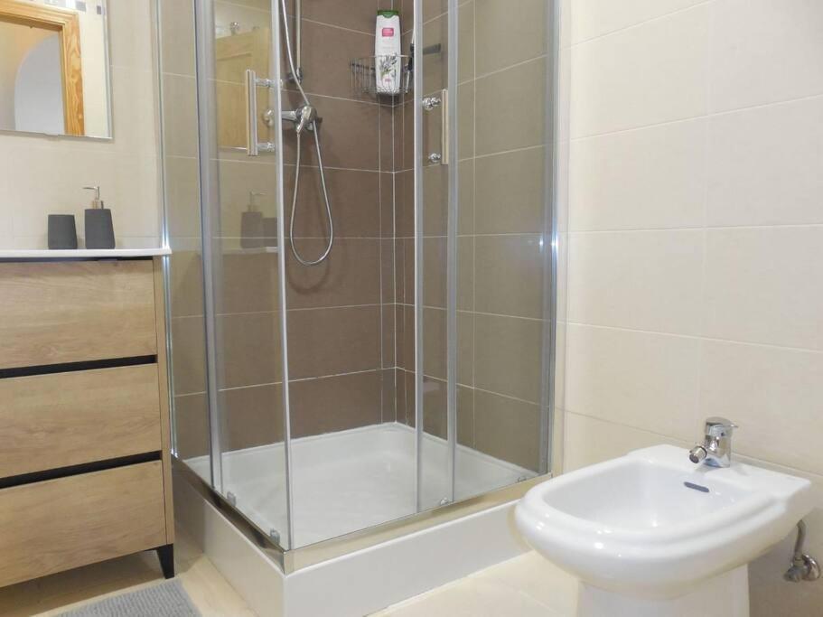 Precioso Piso De 2 Habitaciones Армиля Екстериор снимка